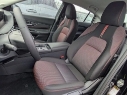 Nissan Sentra SR Sedan 2026