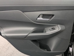 Nissan Sentra SR Sedan 2026