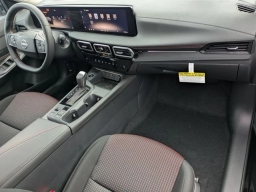 Nissan Sentra SR Sedan 2026