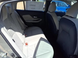 Nissan Sentra SL Sedan 2026