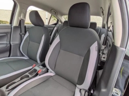 Nissan Versa S CVT 2025