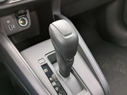 Nissan Versa S CVT 2025