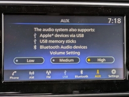 Nissan Versa S CVT 2025