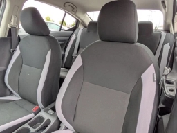 Nissan Versa S CVT 2025