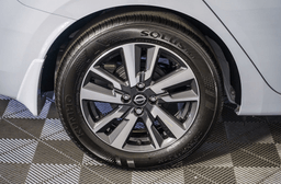 Nissan Versa SV CVT 2025