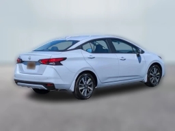 Nissan Versa SV CVT 2025