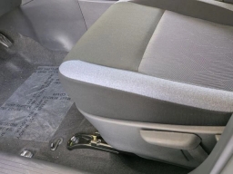 Nissan Versa SV CVT 2025