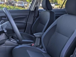 Nissan Versa SV CVT 2025