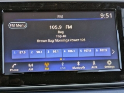 Nissan Versa SV CVT 2025