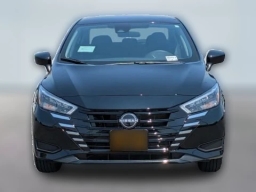 Nissan Versa SV CVT 2025