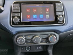 Nissan Versa SV CVT 2025