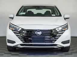 Nissan Versa SV CVT 2025