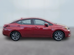 Nissan Versa SV CVT 2025