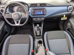 Nissan Versa SV CVT 2025