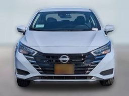 Nissan Versa SV CVT 2025