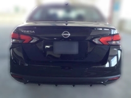 Nissan Versa SV CVT 2025