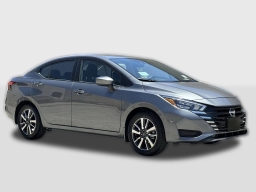 Nissan Versa SV CVT 2025