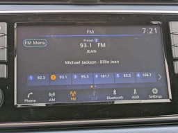 Nissan Versa SV CVT 2025