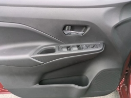 Nissan Versa SV CVT 2025