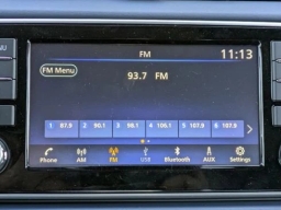 Nissan Versa SV CVT 2025