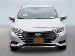 Nissan Versa SV CVT 2025