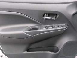 Nissan Versa SV CVT 2025