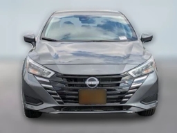 Nissan Versa SV CVT 2025