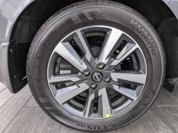 Nissan Versa SV CVT 2025