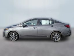 Nissan Versa SV CVT 2025