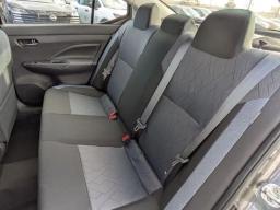 Nissan Versa SV CVT 2025