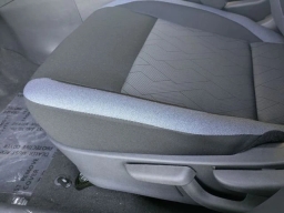 Nissan Versa SV CVT 2025