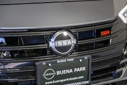 Nissan Versa SR CVT 2025