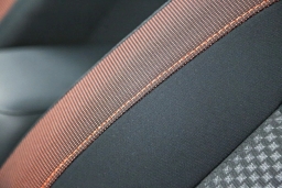 Nissan Versa SR CVT 2025