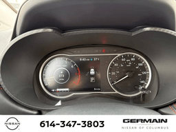 Nissan Versa SR CVT 2025