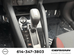 Nissan Versa SR CVT 2025