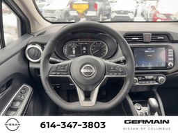 Nissan Versa SR CVT 2025