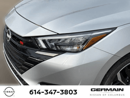 Nissan Versa SR CVT 2025