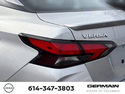 Nissan Versa SR CVT 2025