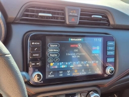 Nissan Versa SR CVT 2025