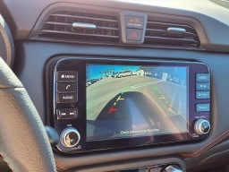 Nissan Versa SR CVT 2025