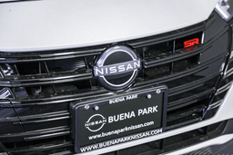 Nissan Versa SR CVT 2025