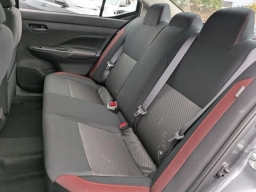 Nissan Versa SR CVT 2025