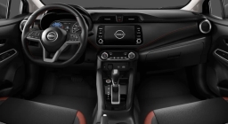 Nissan Versa SR CVT 2025