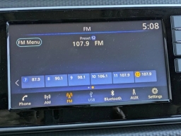 Nissan Kicks Play S FWD 2025