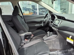 Nissan Kicks Play S FWD 2025