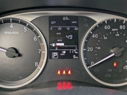 Nissan Kicks Play S FWD 2025