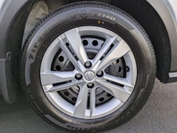 Nissan Kicks Play S FWD 2025