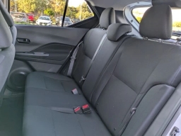 Nissan Kicks Play S FWD 2025