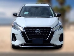 Nissan Kicks Play S FWD 2025