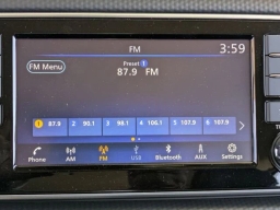 Nissan Kicks Play S FWD 2025